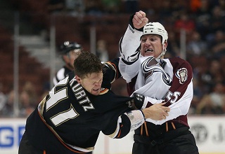 Bitky v drese Avs