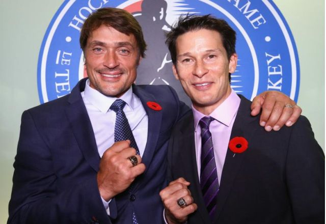 Three former Avs among class of 2017